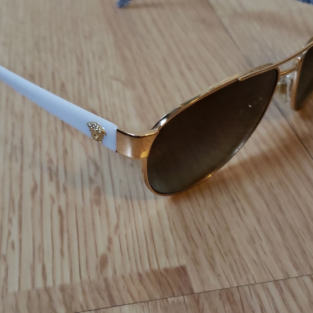 Authentic Versace Aviator Polarized Sunglasses